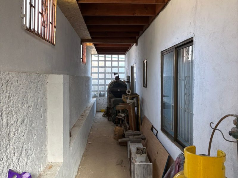 Se vende casa con departamentos con vista al mar, en Puerto Saavedra