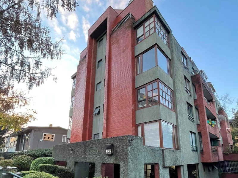 Se vende departamento en calle Holandesa